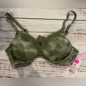 Women's Lace Trim Super Push-Up Bra - Wild Fable